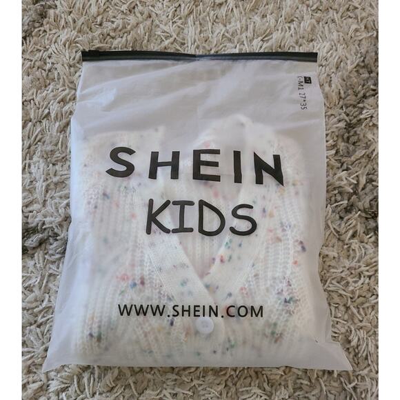 Girls Creme Colored Confetti Button Cardigan Size 5 - Picture 2 of 3